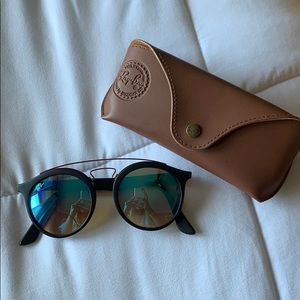 RAY BAN Sunglasses